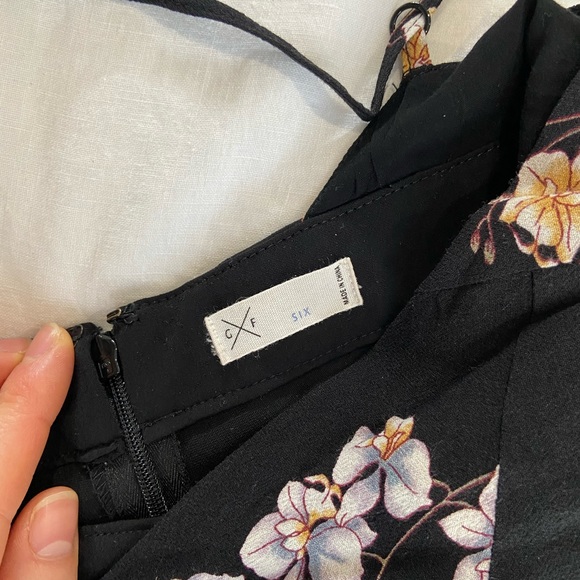 Gentle Fawn, wide leg, black & floral, jumpsuit. - Picture 7 of 7